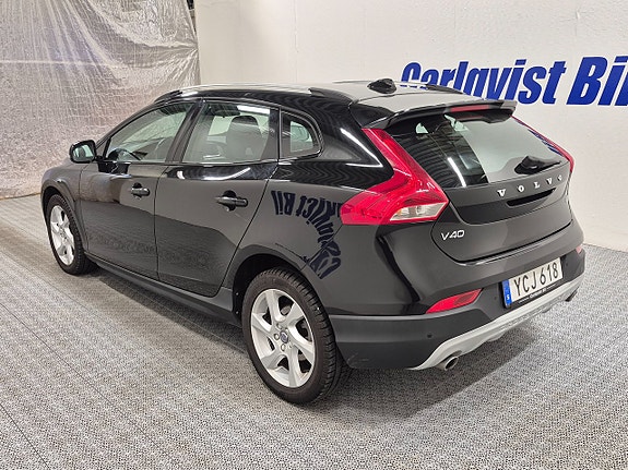 Volvo V40 Cross Country 5 of 8