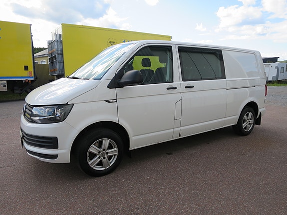 Volkswagen Transporter 2 of 10