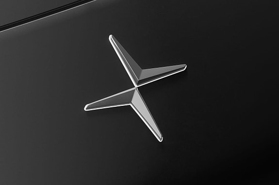 Polestar 4 9 of 20