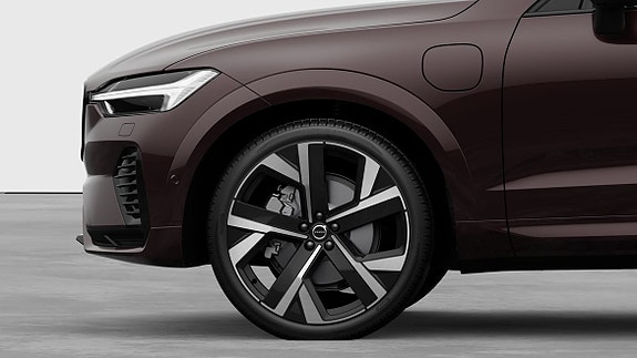 Volvo XC60 4 of 9