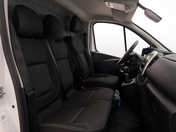 Renault Trafic 25 of 30