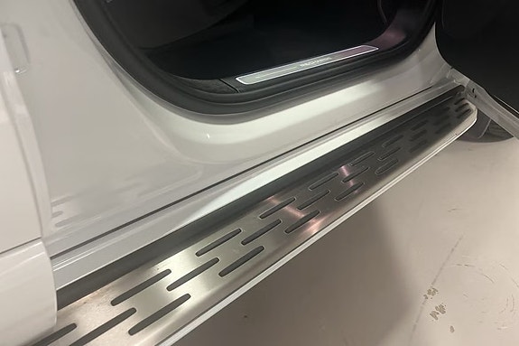 Volvo XC90 7 of 10