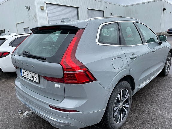 Volvo XC60 3 of 5