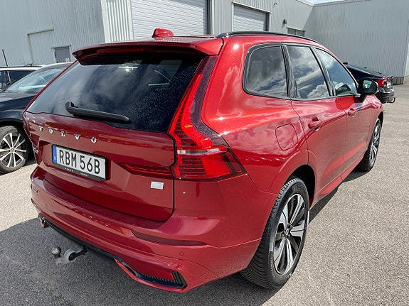 Volvo XC60 3 of 5