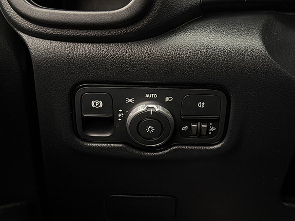 Mercedes-Benz Vito 116 16 of 30
