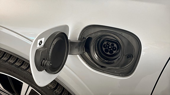 Volvo XC60 9 of 12