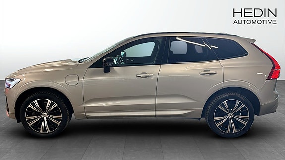 Volvo XC60 6 of 12