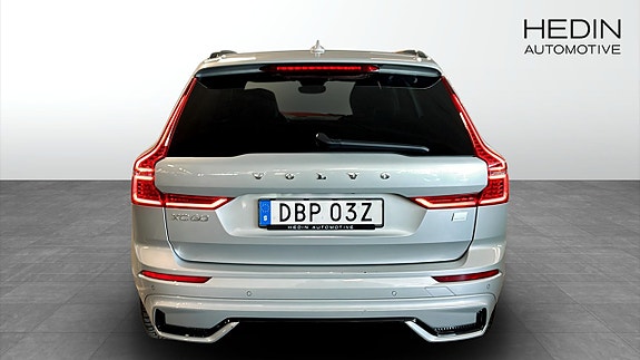 Volvo XC60 7 of 12