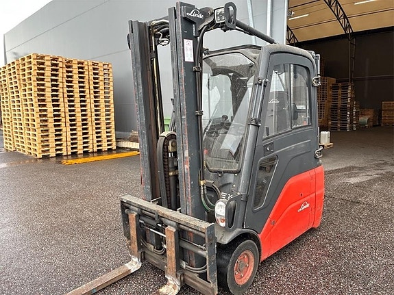 Linde E16 Eltruck 2 of 6