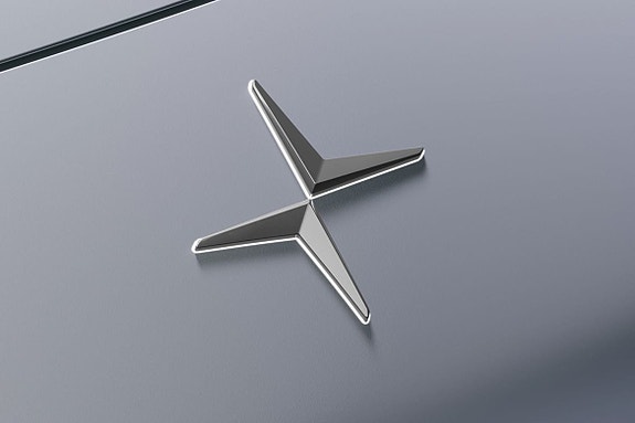 Polestar 4 9 of 20