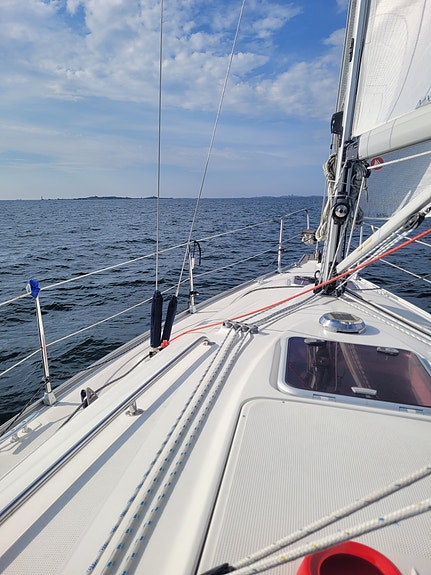 Bavaria 30 5 of 10