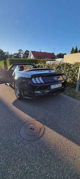 Ford Mustang 5 of 7