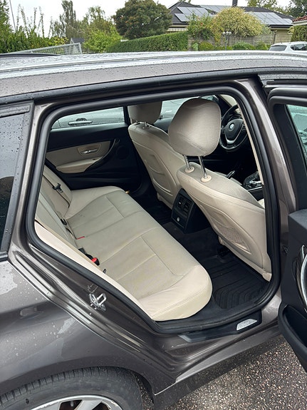 BMW 320d 3 of 8