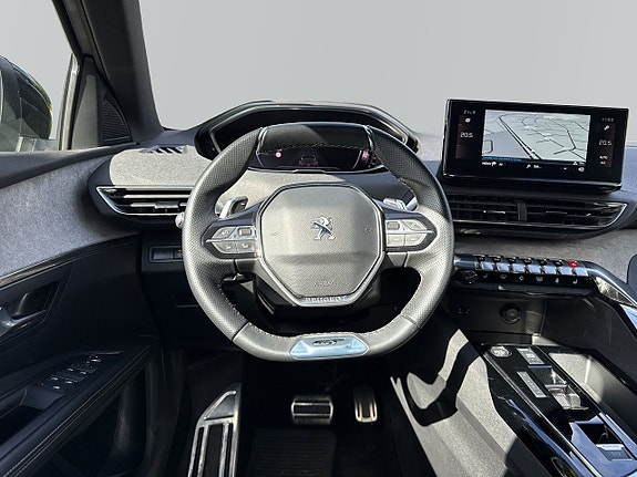 Peugeot 5008 13 of 15