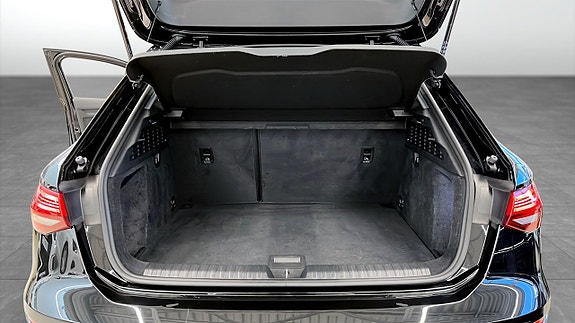 Audi A3 7 of 12