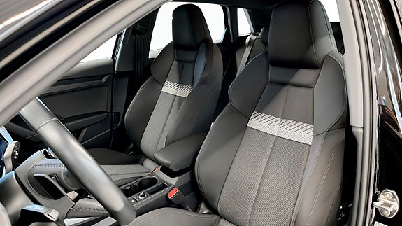 Audi A3 9 of 12