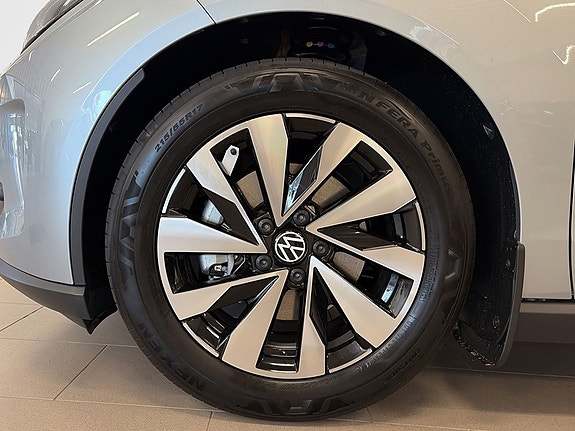 Volkswagen Polo 8 of 12