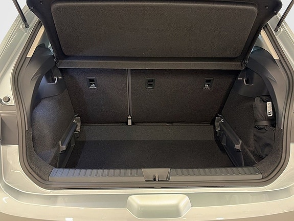 Volkswagen Polo 9 of 12