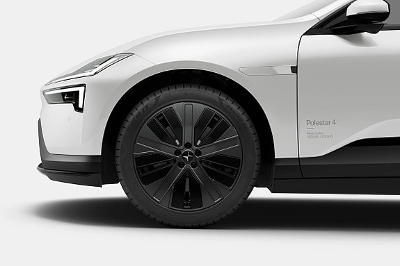 Polestar 4 10 of 20