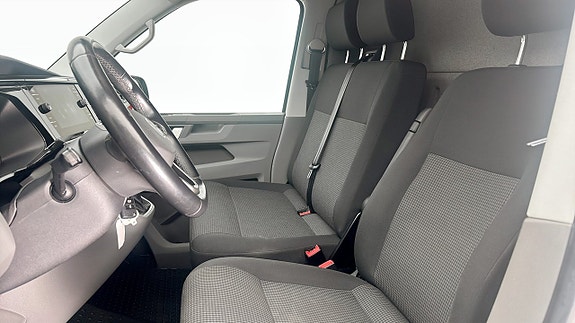 Volkswagen Transporter 8 of 12
