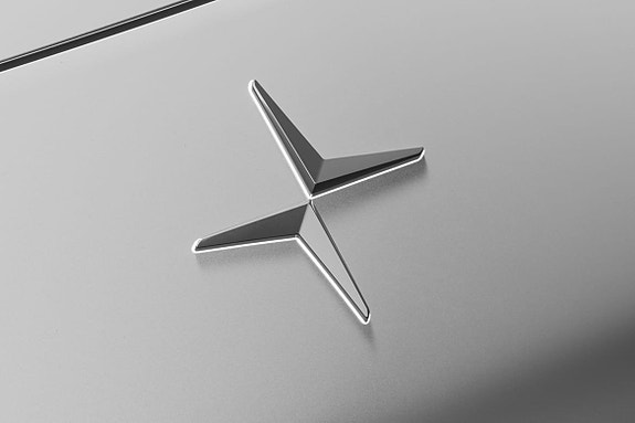 Polestar 4 9 of 20