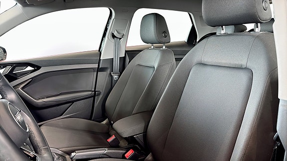 Audi A1 8 of 14