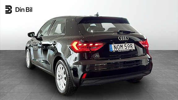 Audi A1 3 of 14