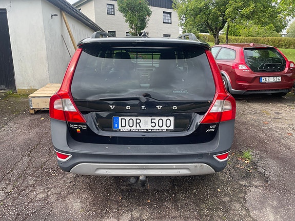 Volvo XC70 3 of 3