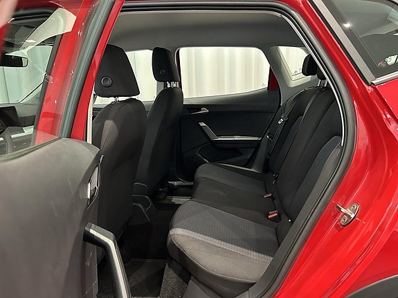 Seat Arona 7 of 13