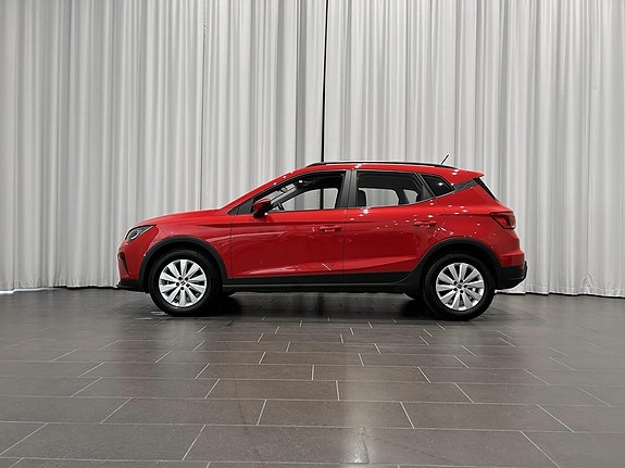 Seat Arona 2 of 13