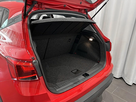 Seat Arona 4 of 13