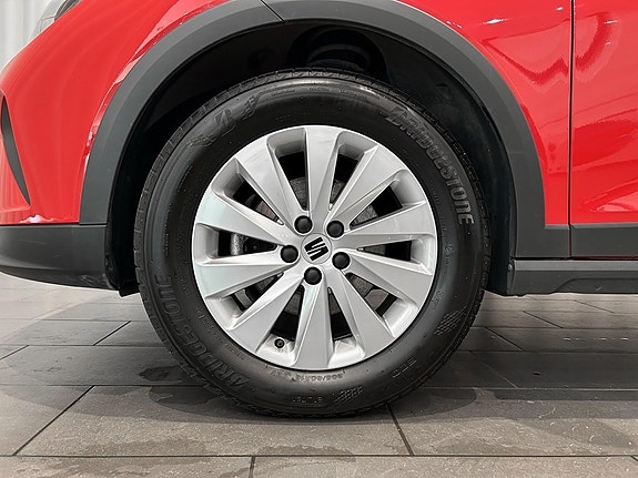 Seat Arona 5 of 13