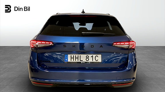 Skoda Superb 5 of 14