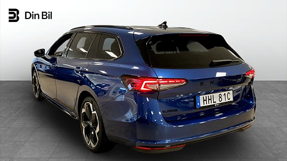 Skoda Superb 3 of 14