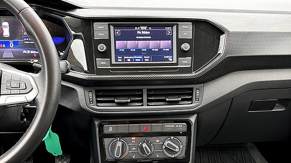 Volkswagen T-Cross 9 of 12