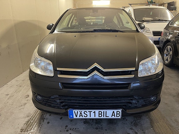 Citroen C4 2 of 11