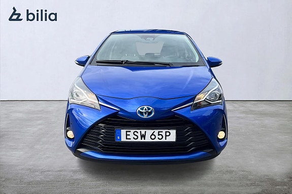 Toyota Yaris 6 of 30