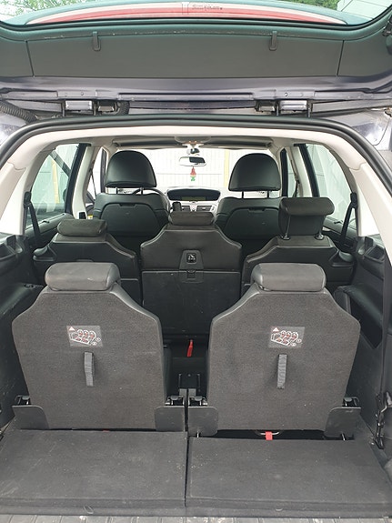 Citroen Grand C4 Picasso 11 of 11