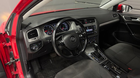 Volkswagen Golf I 11 of 29