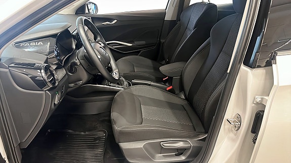 Skoda Fabia 8 of 13