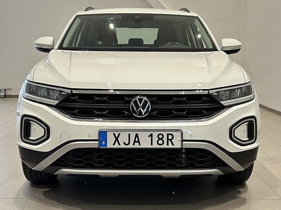 Volkswagen T-Roc 3 of 20