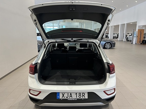 Volkswagen T-Roc 9 of 20