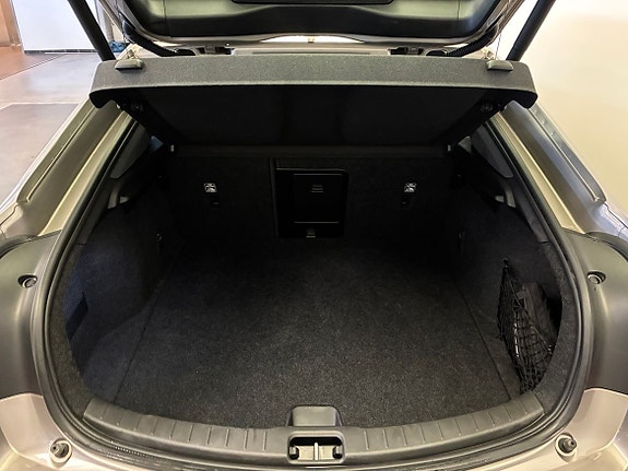 Polestar 2 8 of 19