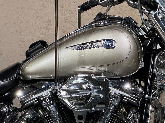 Yamaha XV1600 WILDSTAR 2 of 7