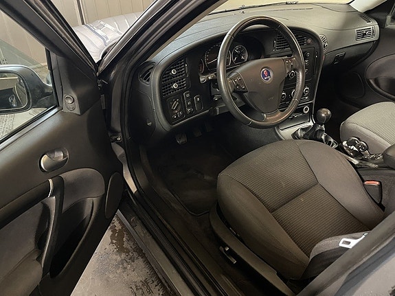Saab 9-5 9 of 11