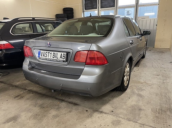 Saab 9-5 4 of 11