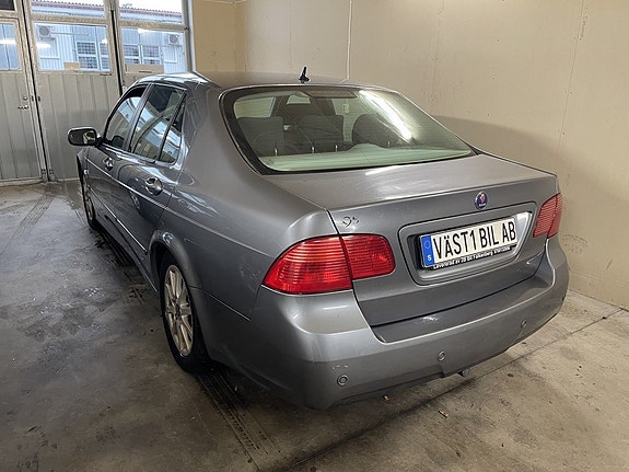 Saab 9-5 6 of 11