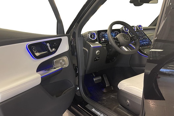 Mercedes-Benz GLC300 de 11 of 21
