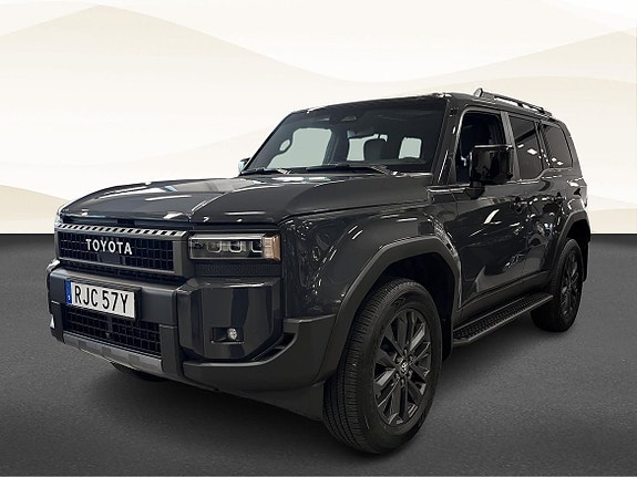 Toyota Land Cruiser 19 of 28