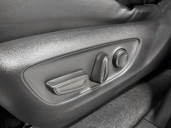 Toyota Land Cruiser 24 of 28
